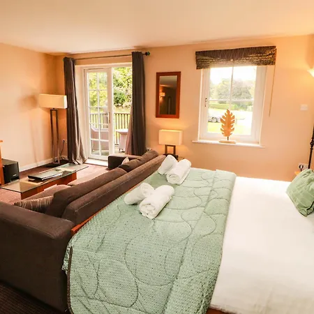 Ullswater Apartment- No 15 *